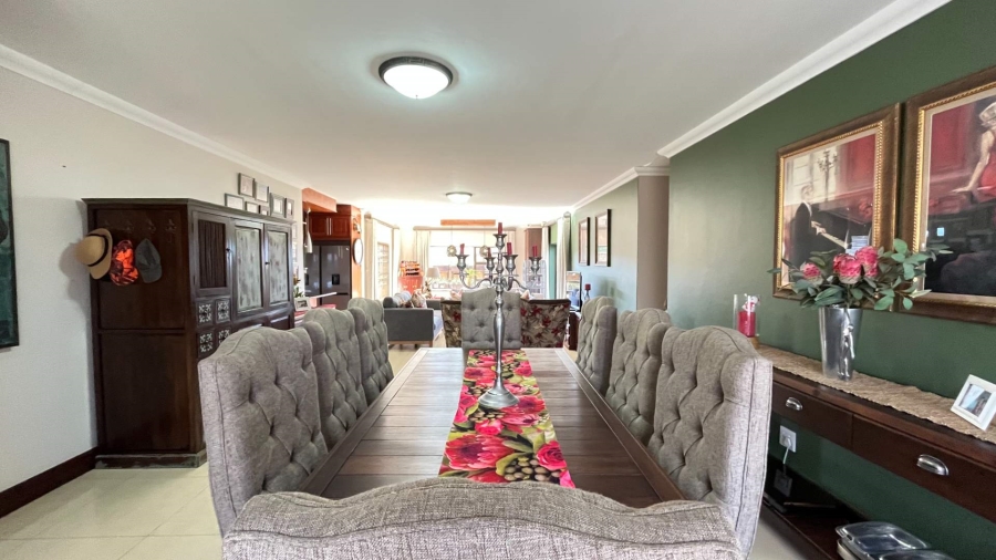 3 Bedroom Property for Sale in Heiderand Western Cape